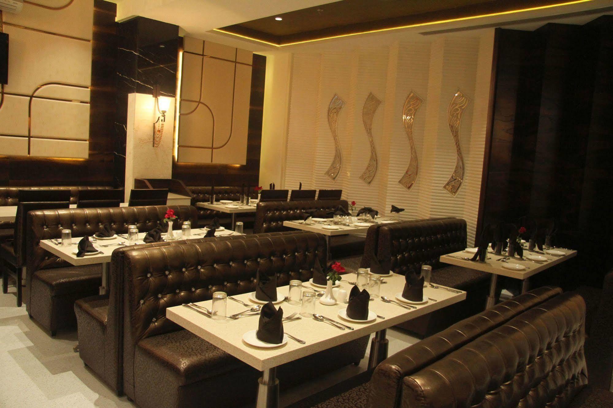 Gasthof Beacon T2 Mumbai